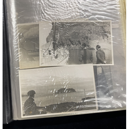 392 - Militaria: Two albums of WW2 era photographs, mainly press issue, of military subjects including sol... 