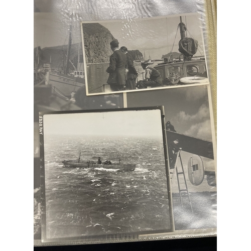 392 - Militaria: Two albums of WW2 era photographs, mainly press issue, of military subjects including sol... 