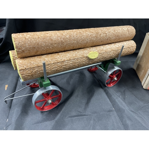 494 - Toys: Mamod Lumber Wagon L W I plus open wagon, O W I, both boxed.