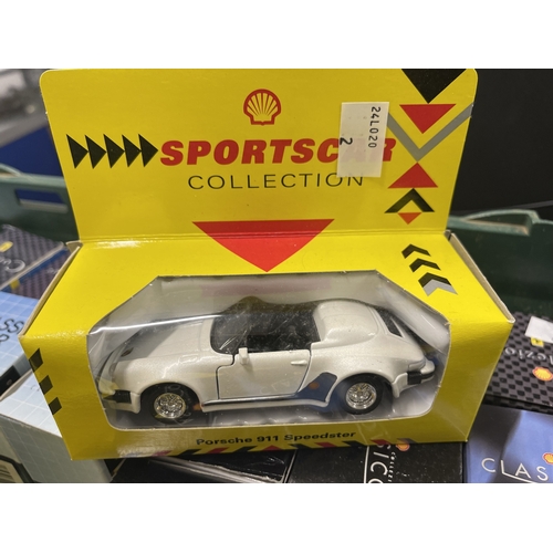 498 - Toys: Diecast Shell 