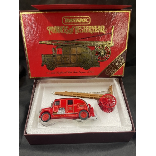 501 - Toys: Diecast toys models of Yesteryear 1937 Leyland Fire engine, 1931 A.E.C. Trolleybus, Busch 1905... 