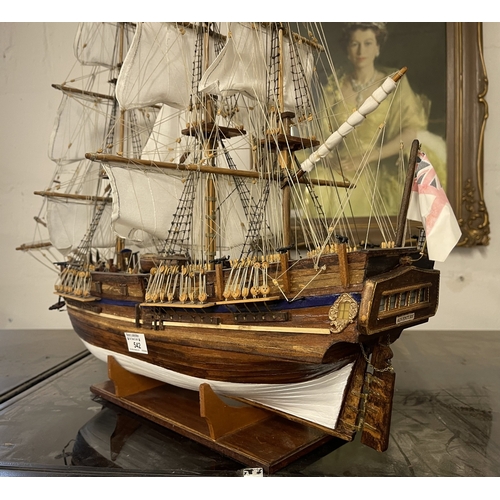 542 - Model - Ship: HMS Adventure -Captain Cook's Expedition. A good scratch-built wooden model of HMS Adv... 