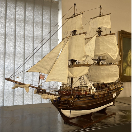 543 - Models - Ship HMS Resolution: An excellent scratch-built wooden model, first launched June 1782, pla... 