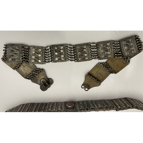 620 - Tribal Bedouin - Saudi: Men's belt set with twenty panels clasp, five carnelians, and another with e... 