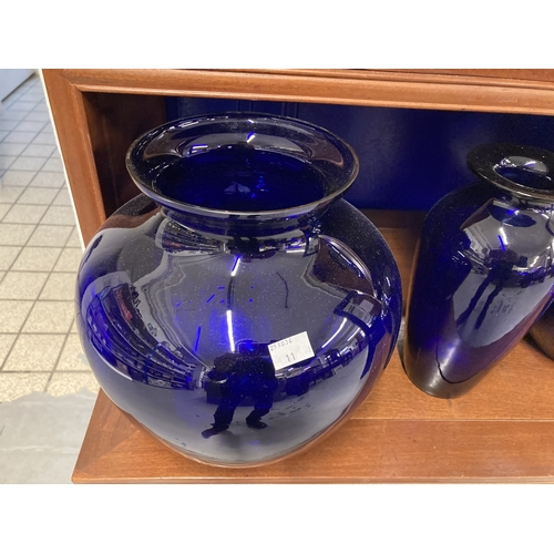 8 - 20th Century Glass: Two large ovoid cobalt blue glass vases, 29cm tall, a smaller cobalt blue glass ... 