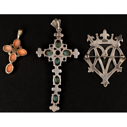 374 - Jewellery: Jewellery: 9ct gold cross set with four oval coral and a single pearl, 3.1g; a silver cro... 