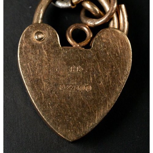 426 - Jewellery: Jewellery: 9ct gold, five rings, a plain 1.5mm band, oval garnet cluster, signet ring wit... 