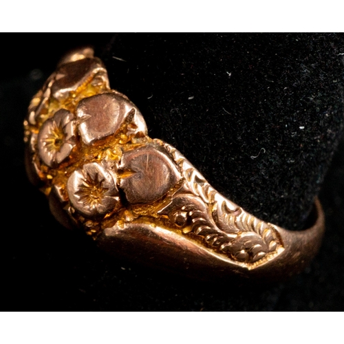 479 - Jewellery: Jewellery: 9ct gold ring with a floral head, 8.7mm wide tapering to 3.5mm, ring size O½, ... 