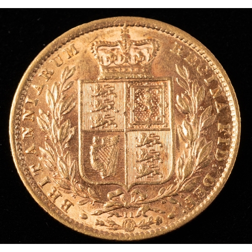 643 - Gold Coins: Gold Coins: Victoria shield back sovereign-young head 1872, Die number 11, 22ct bullion ... 