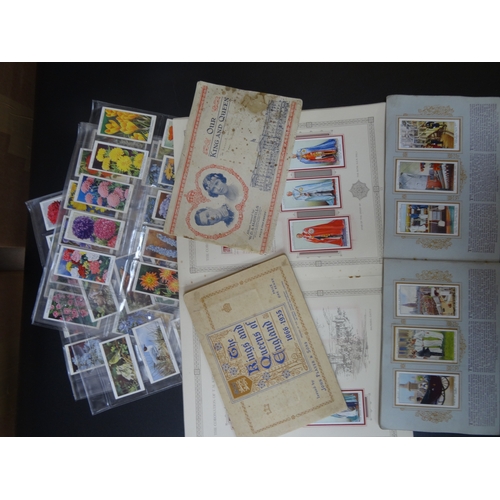 118 - A small accumulation of cigarette cards mixed condition, noted PlayerÕs Birds and Their Young set co... 