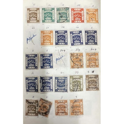 17 - A group of 120 circulated club books with mint and used World stamps, including better British Commo... 