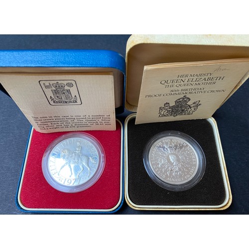 39 - A group of eight Commonwealth proof silver Crown size coins, each boxed with CoA, including 1978 Bah... 