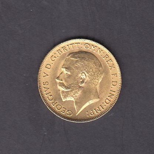 63 - UK 1915 gold half Sovereign, in good condition