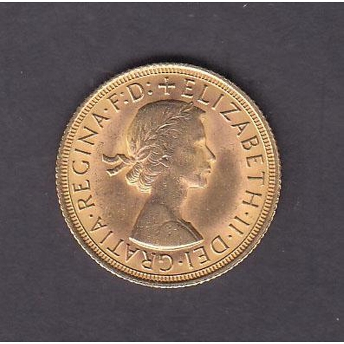 102 - UK 1968 gold full Sovereign, in good condition