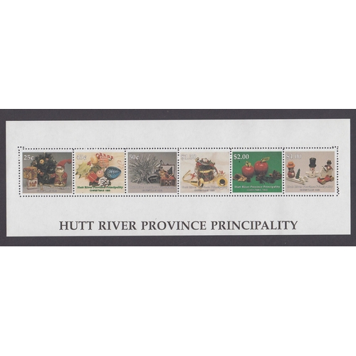 338 - 1993 Hutt River Christmas mini sheet mint u/m x90.