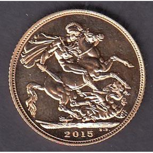 35 - UK 2015 gold full Sovereign, in good condition