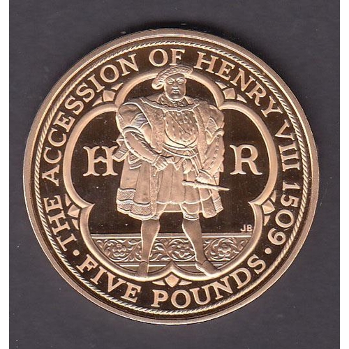 61 - UK 2009 Henry VIII gold proof £5 coin, boxed with CoA