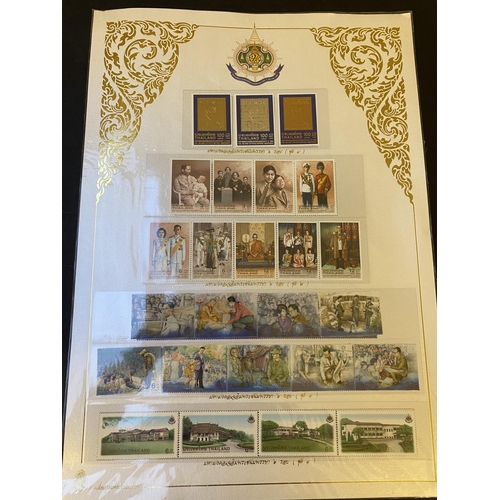 903 - A small mint collection of issues from 1996 and 1999, mainly celebrating the Royal Family, including... 