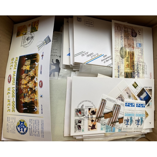 124 - An accumulation of Israeli FDCs, mint sets and mini sheets from the 1980s to 2011, including 2011 Y... 