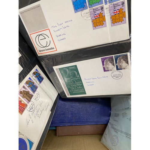 224 - A World stamp and accessories accumulation including loose stamps in packets, FDCs, Cinderellas and ... 