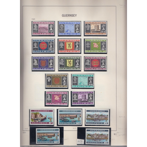 386 - A mint u/m collection of Jersey, Guernsey and IOM, a comprehensive collection to 1989, good Cat valu... 