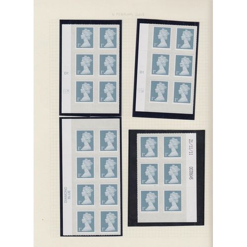 564 - A mint collection of GB QEII decimal issues, including definitive and commemorative sets, mini sheet... 