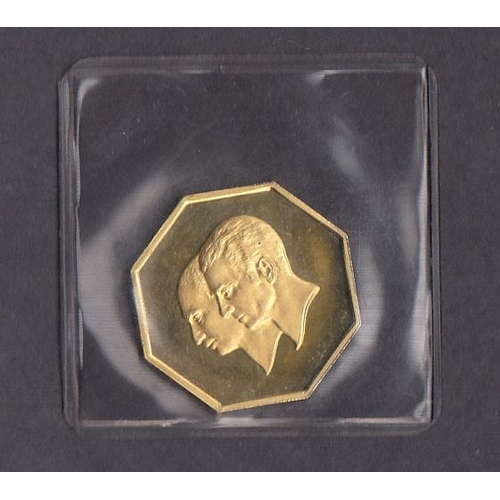 55 - Iran Gold (20k) medal, 50th Anniversary of Bank Melli, Mohammed Reza Pahlavi 1941-1979, weight 4.5g.