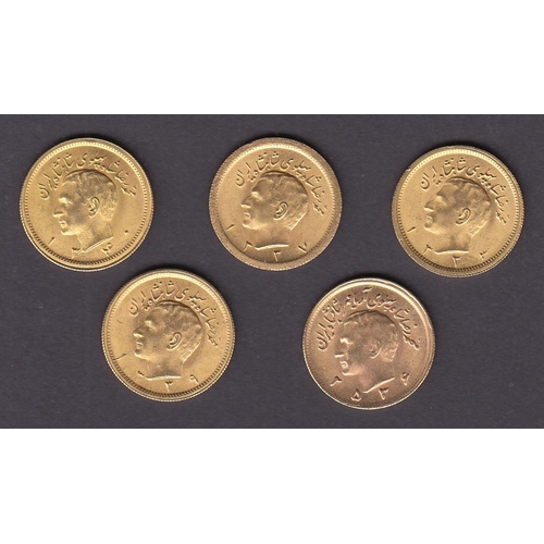 64 - Iran a group of 5 gold 1 Pahlavi coins, various dates in good condition (weight 40g)