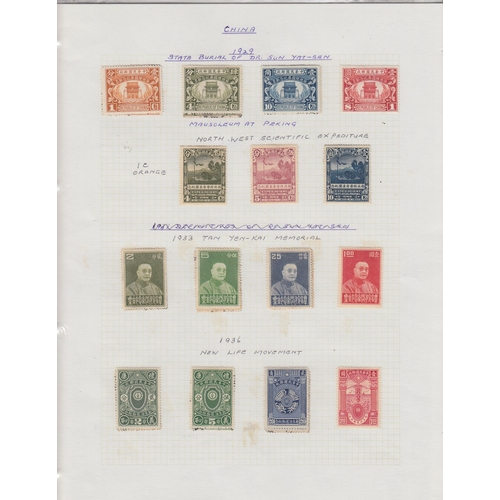 412 - A mint and used collection from the 1870s to the 1970s, noted mint and used Large Dragons x5, variou... 