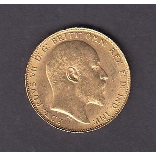 100 - UK 1908 gold full Sovereign, in good condition