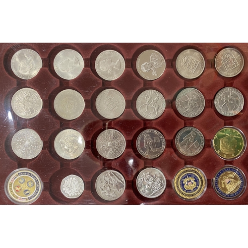 72 - A World modern coin accumulation including medallions, noted UK 2012 Ingot set of six, mixed conditi... 