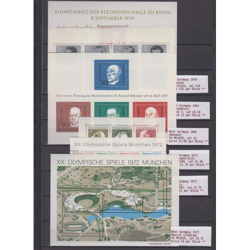 538 - 1959/2000 UM min.sheet/sheetlet selection with 1959 Beethoven, 1972 Athletes, 1973 Philatelic Congre... 