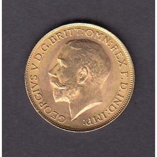 49 - UK 1927 gold full Sovereign, South Africa mint mark, in good condition