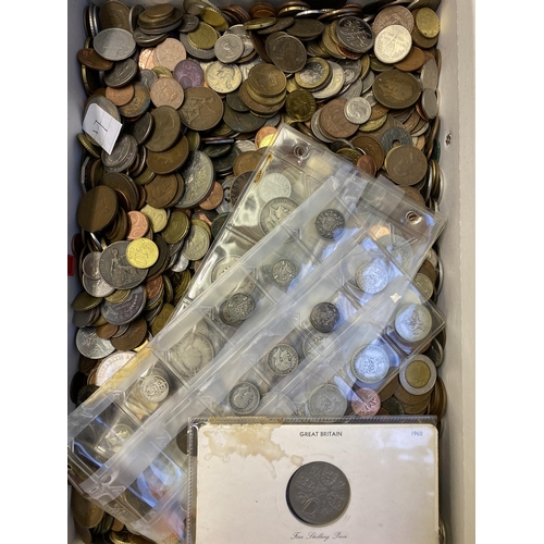 97 - A World coin accumulation mainly 20th Century circulated coins, noted Euro Cents, USA Dimes and UK 1... 