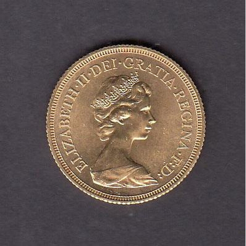 70 - UK 1982 gold full Sovereign, in good condition