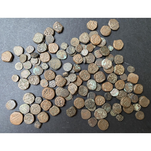 44 - An accumulation of 120+ Indian States copper coins, including many from Gujarat, mixed condition