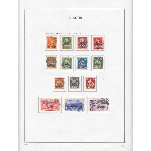 1159 - 1922/60 International Organization etc, exceptional used collection on Davo leaves mainly complete, ... 