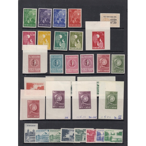 1172 - South - Accumulation of around 30 imperforate proofs from various 1958 issues (UN Day, Children, Hum... 