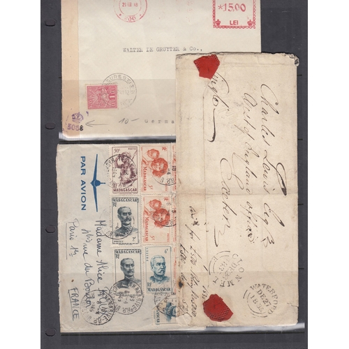 371 - An envelope of World mainly 20th century Postal History including Field Post covers, Air Mail covers... 