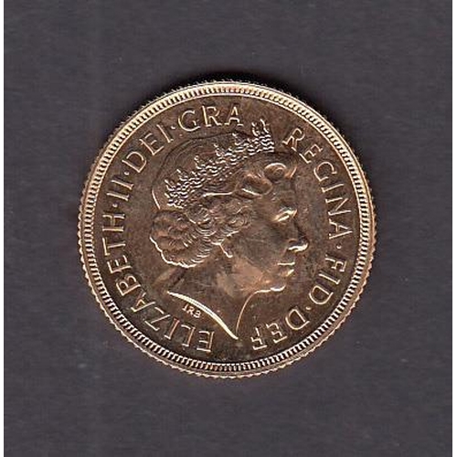 42 - UK 2002 gold full Sovereign, in good condition