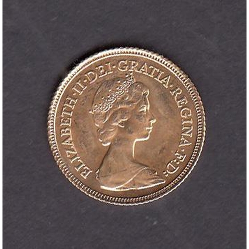 74 - UK 1982 gold half Sovereign, in good condition