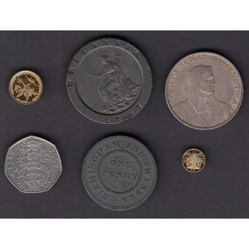 69 - A World coin accumulation of mainly 20th Century circulated coins (20 Kilos), plus coin covers and p... 