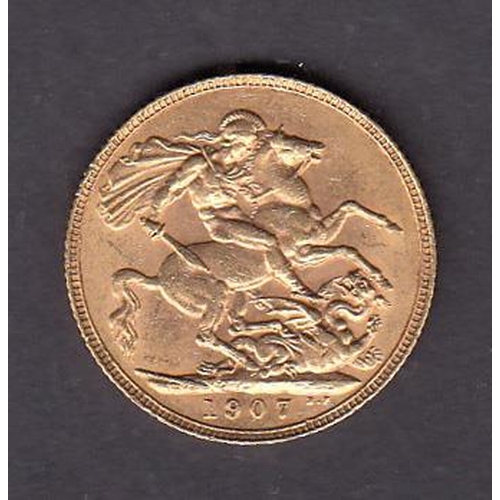 111 - UK 1907 gold full Sovereign, in good condition