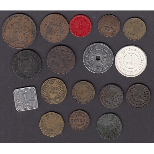 106 - A group of x17 World Tokens, mainly UK 18th to 20th Century, including Burton Latimer CO.OP, 1858 Ho... 