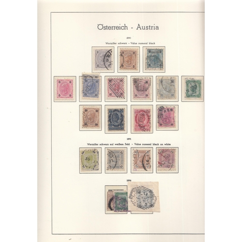 429 - A collection of mint foreign booklets, a thematical collection of Fungi/mushrooms, a pair of well fi... 