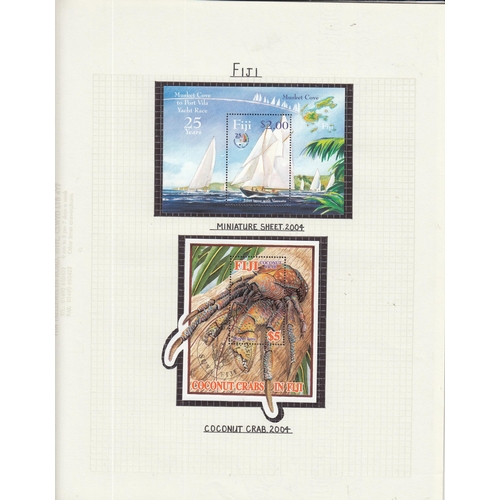 318 - A mainly used British Commonwealth collection from the 1950s to 2010s, housed in x36 albums, strengt... 