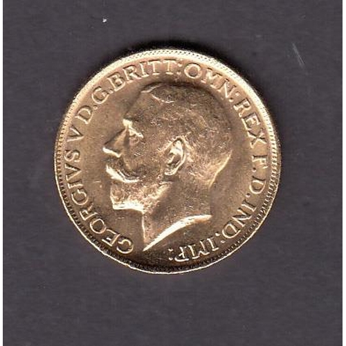 230 - UK 1914 gold full Sovereign, Melbourne Mint Mark, in good condition