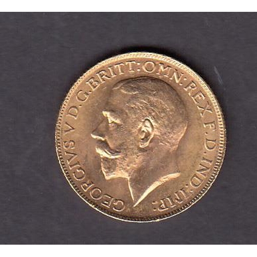 233 - UK 1925 gold full Sovereign, South Africa Mint Mark, in good condition