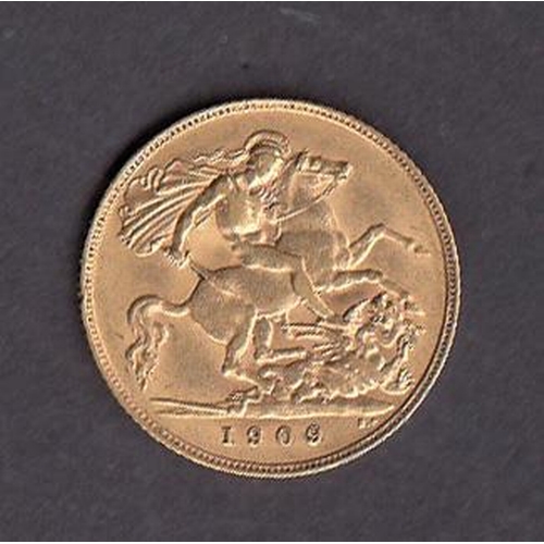 27 - UK 1909 gold half Sovereign, in good condition