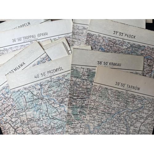 581 - A group of x15 mid-20th Century German maps of Poland